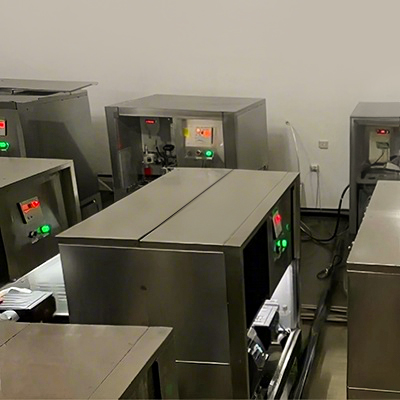 专业技术售后团队，可提供按天计费服务，可提供设备调试、故障排查等pa凯发娱乐的技术支持，响应及时、经验丰富。